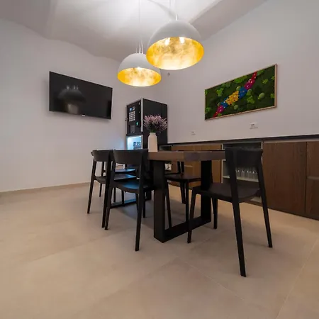 Apartahotel Dimora Pangea *